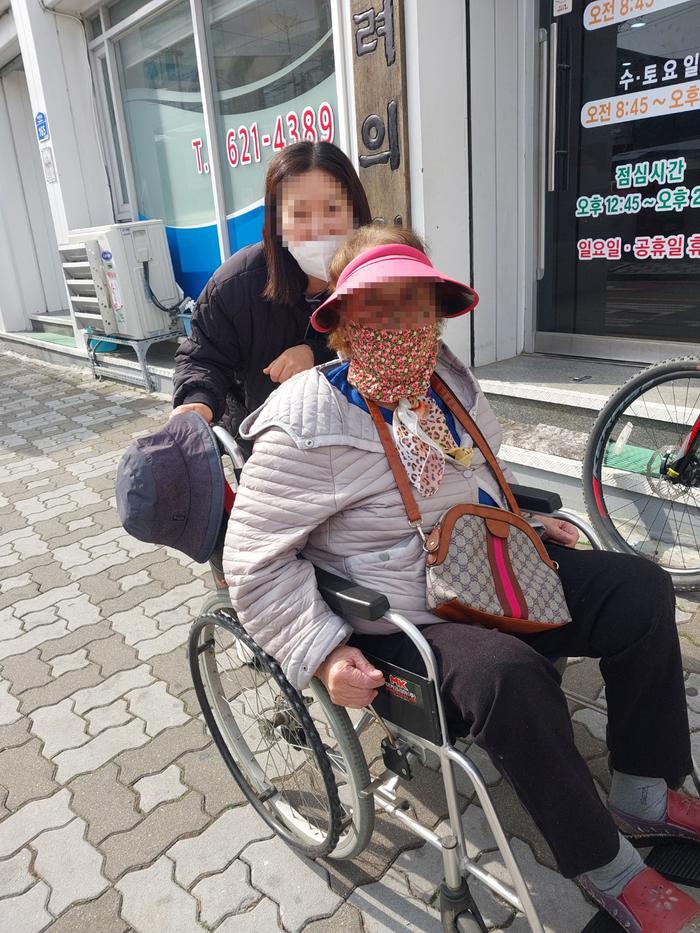 235149625_MYnBv2gh_d4db70d0fdf7d3dd31e1b9c9989b565f8be0a4d5.jpg 이미지크게보기