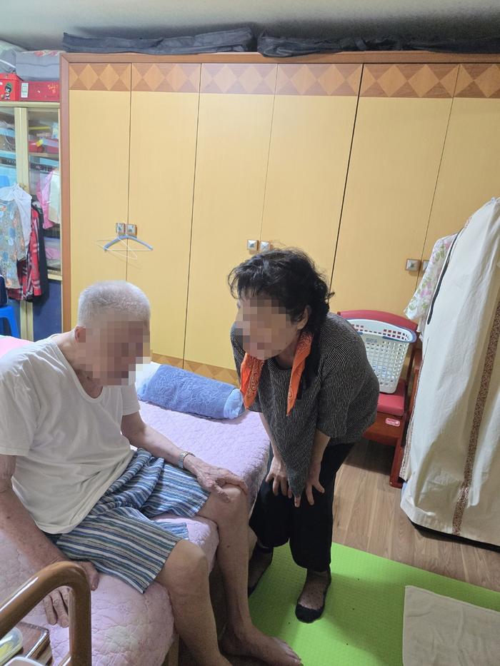 3695294320_3V1kCdBw_c4cfc8c9d756073f8110bae9c85d8cf1f94dfb37.jpg 이미지크게보기